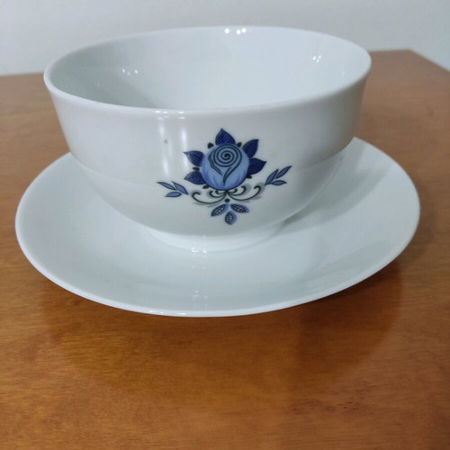 Winterling porcelain sauce boat like new