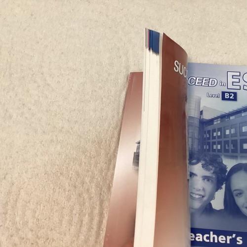 Succeed in ESB Level B2 Teacher's Book with 5 CDs unused