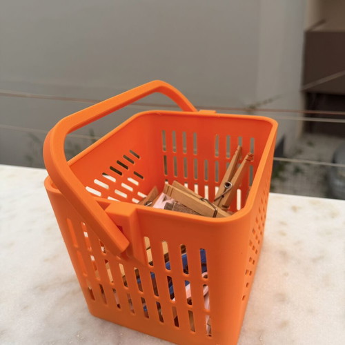 Basket for Clothespins like new, high capacity with 5 3D printed clothespins gift