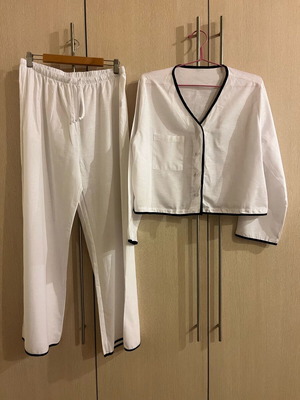 White linen/cotton set XL with black detail like new