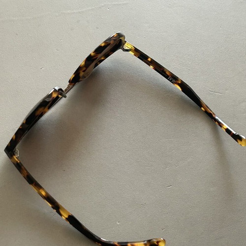 H&M Tortoiseshell Sunglasses with Gold Details like new