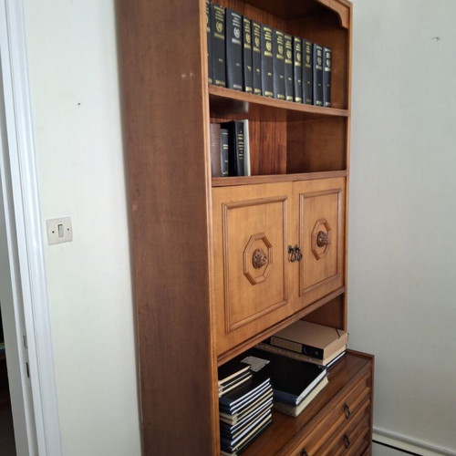 Set of 3 Display Cabinets made of solid wood like new