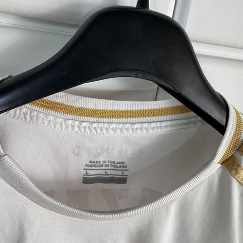 Hazard #7 Real Madrid Jersey like new, official replica, medium