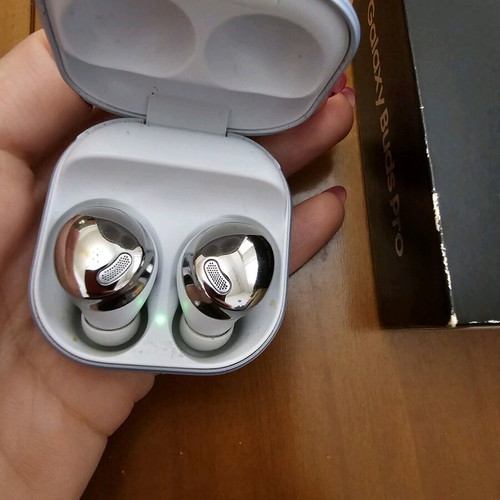 Galaxy Buds Pro like new with all accessories