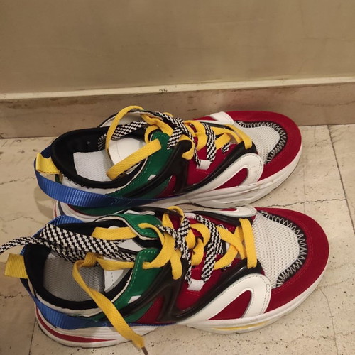 Athletic sneaker used, size 37, multicolor