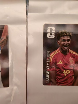 Coca-Cola x FIFA stickers Federico Valvedre and Lamine Yamal like new