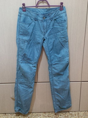 Marmot women's summer jeans size 36-38 like new, turquoise, wide fit