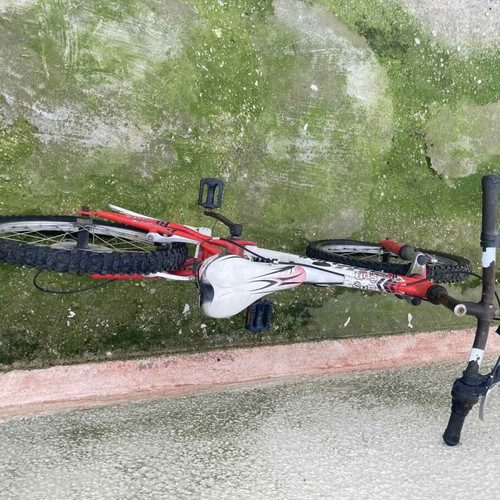 Children's bicycle used