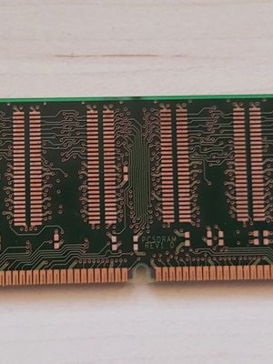 HP D7155A 64MB SDRAM collectible memory used