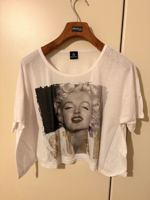 Desire44 white blouse size S like new