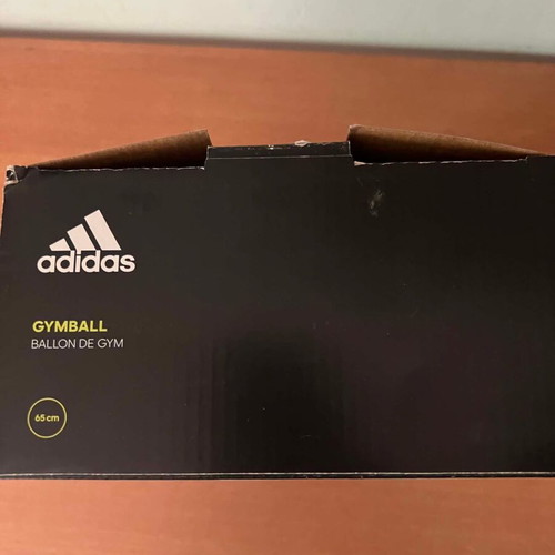 Adidas gym equipment new, large rubber ball 65 cm and level 3 resistance bands