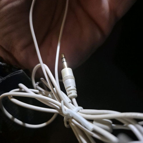 Salar EM300 headphones used, wired, white