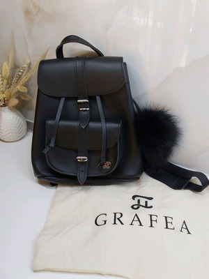 Graffea leather bag like new, black