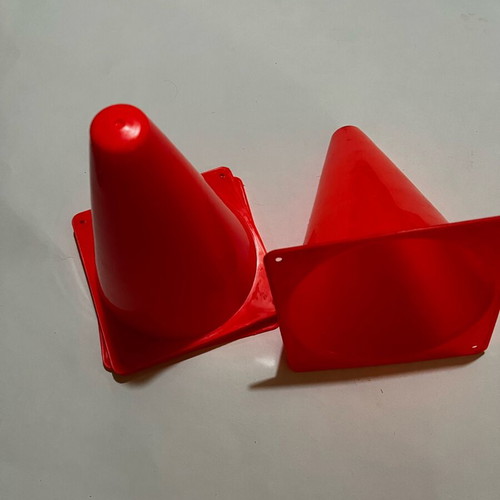 Small cones like new, set of 4 for play and training