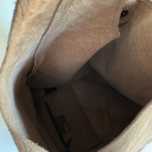 Leather shoulder bag beige like new, large size