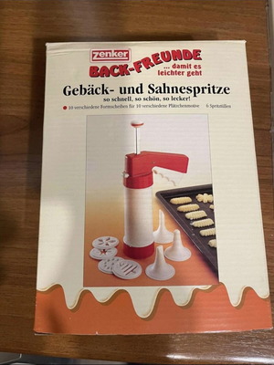 Cookie making set new with many shape accessories
