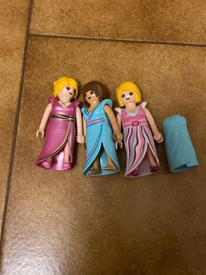 Playmobil με φορέματα σαν καινούργιο