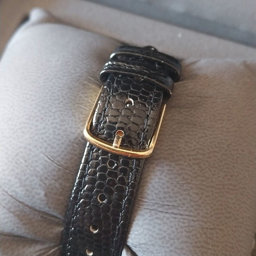 Venus vintage wristwatch 1970s like new, white dial