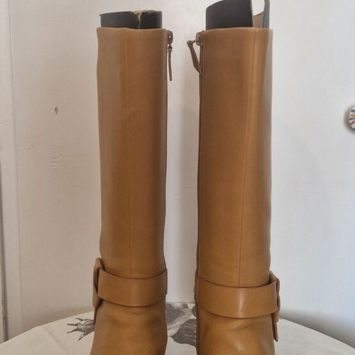 Fitflop leather tall boots used, tan/mustard color, size 39