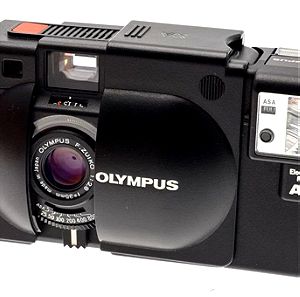 Φωτογραφική Olympus XA + A11 Electronic Flash
