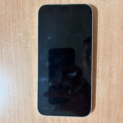 iPhone 13 used with 3 cases and original box