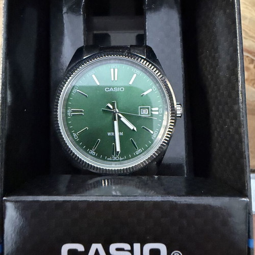 Casio men's watch like new