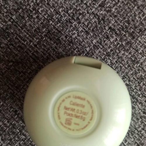 Lip mask new for hydration and light color