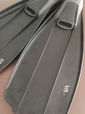 Diving fins used VA