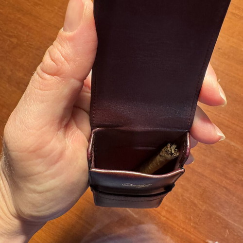 Davidoff Genuine Leather Cigar Case Bordeaux vintage like new
