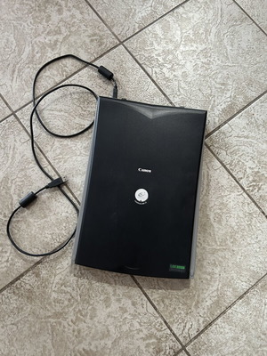 Canon CanoScan LiDE 25 scanner μεταχειρισμένο χωρίς καλώδιο USB