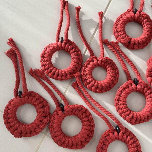 Macrame Christmas ornaments pack of 10, burgundy, like new
