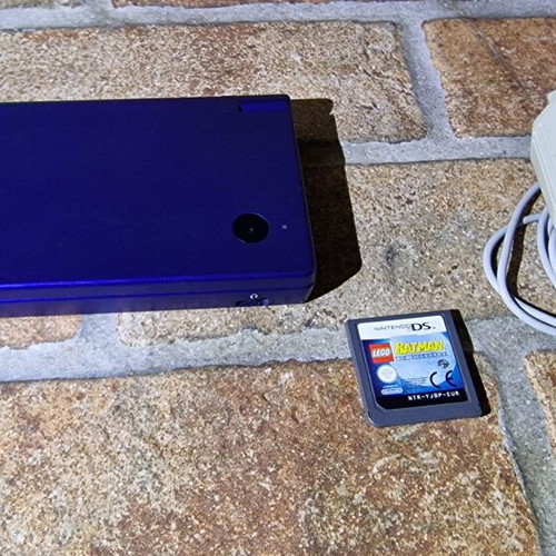 Nintendo DSi blue matte like new with case and papers