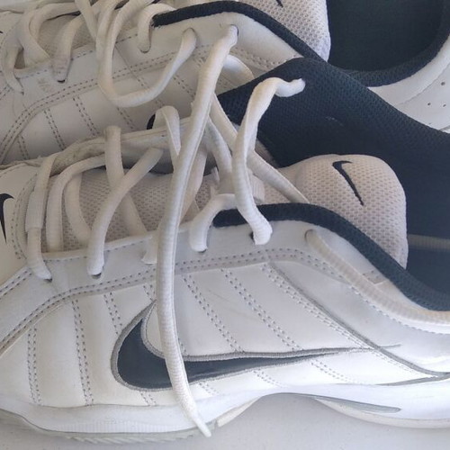 Nike Court Moat Vintage Athletic Shoes Size 42 White like new