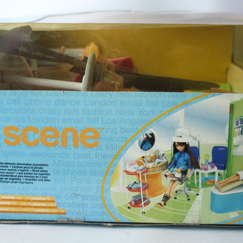 My Scene So Chic Beauty Salon Doll Playset Barbie Mattel new