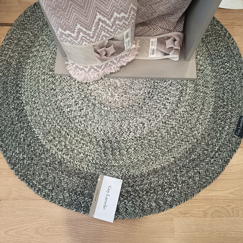 Round rug 110cm 100% cotton new