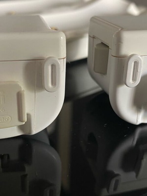 Nintendo Wii κονσόλα σαν καινούργιο με αξεσουάρ και 2 παιχνίδια Just Dance