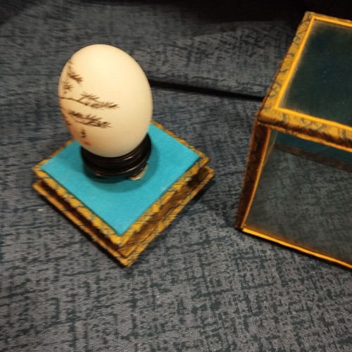 Hand-painted egg used