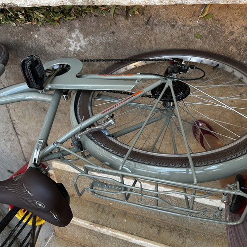 Orient city bike, 26 inch, women's, with basket and gears