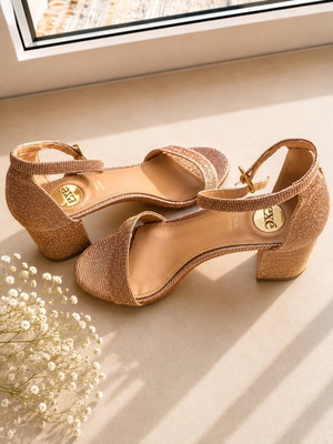 Exe rose gold sandals size 39 used with light glitter and stable heel