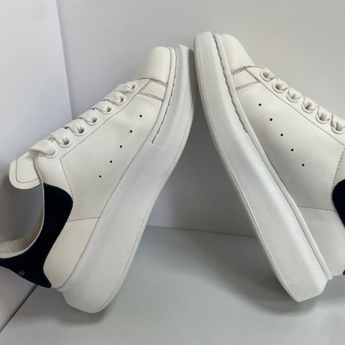 Alexander McQueen Oversized Sneakers like new, size 38, white