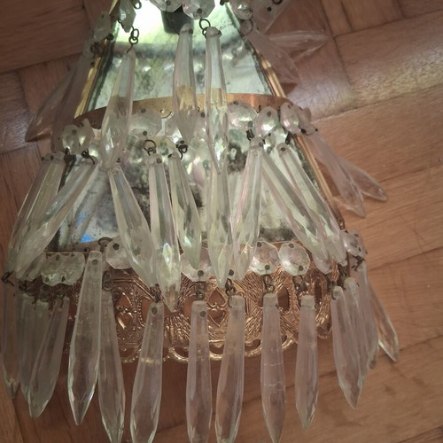 Set of 2 vintage wall lights with crystals used, brass design