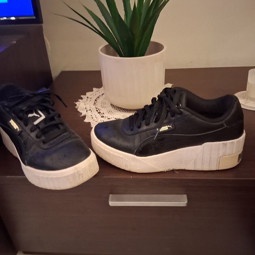 Puma athletic shoes used, size 39, black