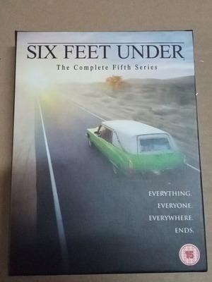 Six Feet Under DVD η ολοκληρωμένη πέμπτη σειρά σαν καινούργιο με υπότιτλους
