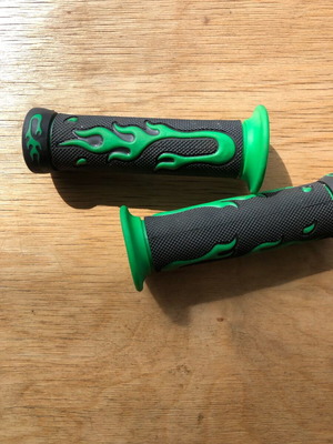 Green-Black Handgrips with Flames new