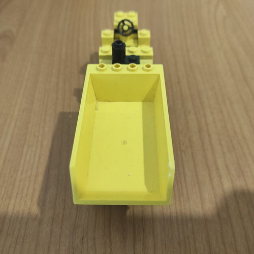 Lego LEGOLAND 6652 used, with play wear and missing figure