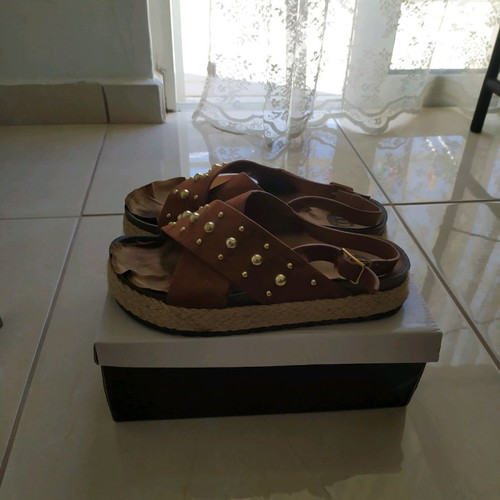 women's sandals No. 38