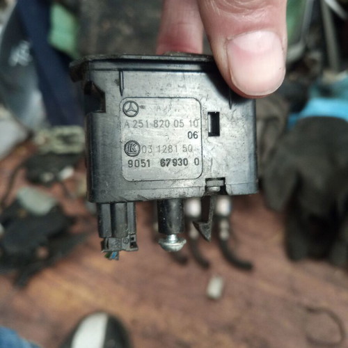 Electric window button for Mercedes-Benz used, A 2518200510