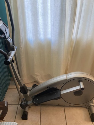 Vito XS elliptical trainer by Kettler used, fully functional