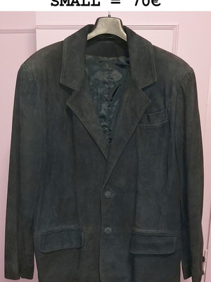 Castor jacket used, size Small, black