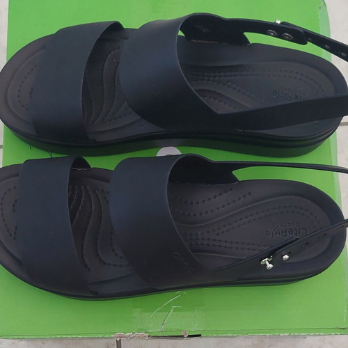 Crocs Brooklyn Low Wedge Black sandals like new